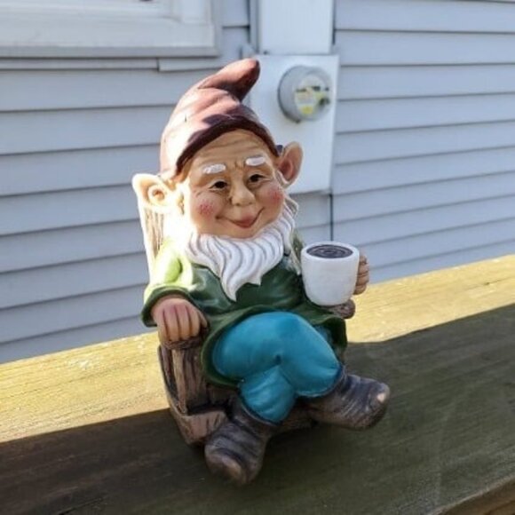 Drinking Coffee Garden Gnome Statue Decoration 7.3" Figurine Ornament - Picture 1 of 1